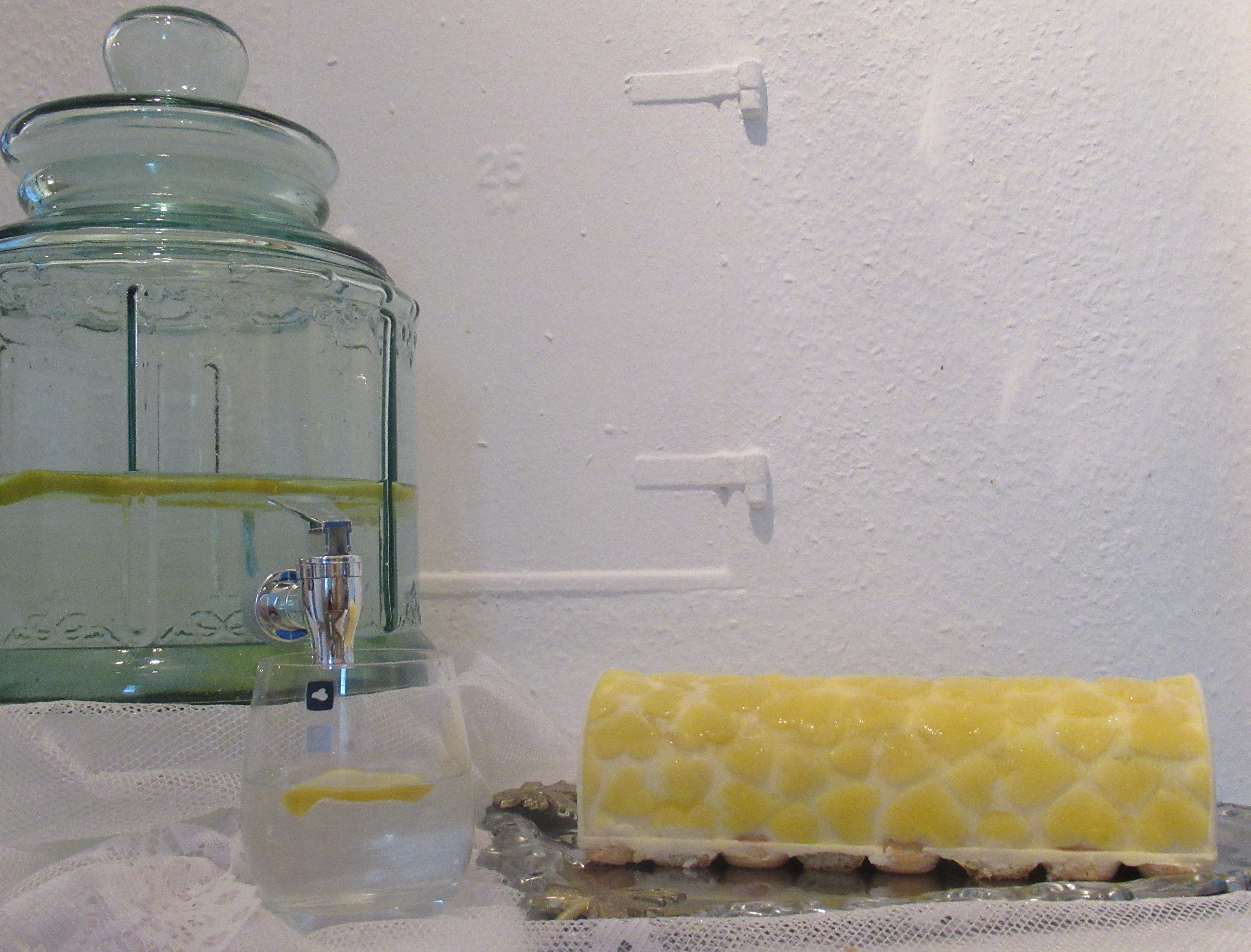 Joghurt Mango Eistorte